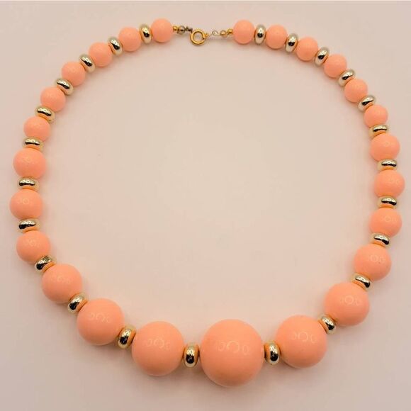 Vintage Lucite Beaded Necklace - Picture 2 of 2